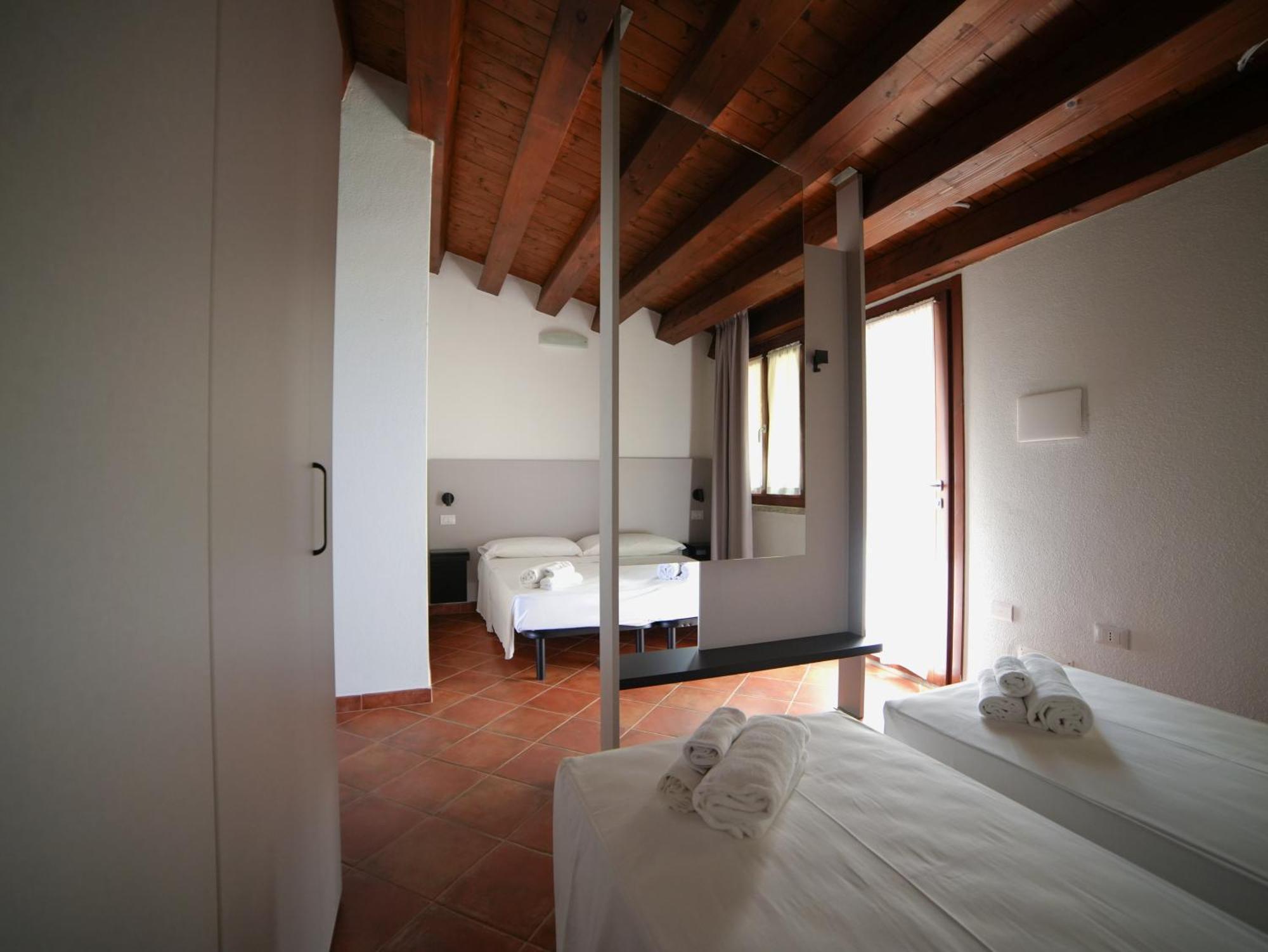 Residence Rocce Rosse Isola Rossa Luaran gambar